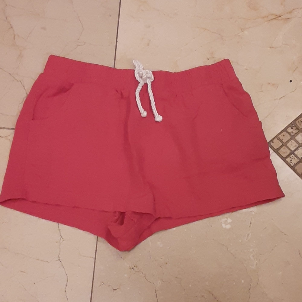 Red shorts size ( M 10/12 )